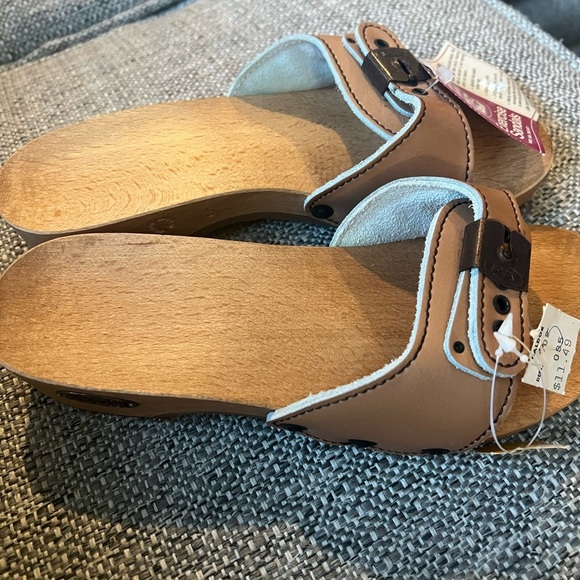 RARE 1970’s VINTAGE Dr. Scholl Tan Exercise Sandals with original tags - Picture 9 of 10